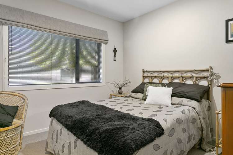 2/173 Tamamutu Street Taupo_9