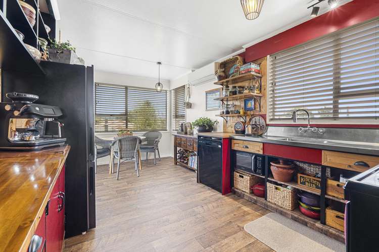 100 Centennial Avenue Waitara_9