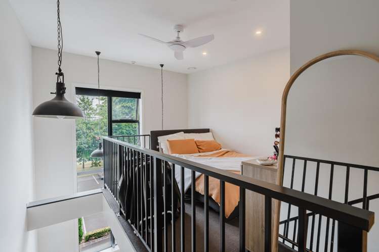 102/2 Village Quarter Lane_4