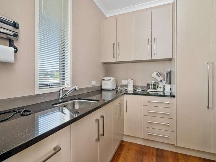 4 Waianiwa Dell Wharewaka_9