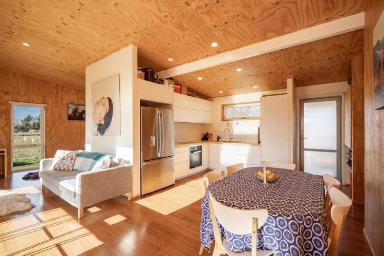 24 King Street Otautau_2