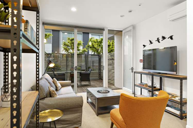 106/22 Fisher-Point Drive Auckland Central_5