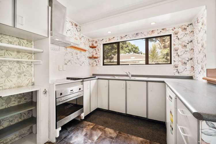 2/878 East Coast Road Northcross_12