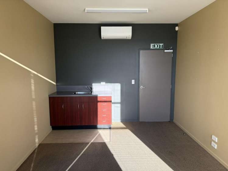 1/14 Kennaway Road Woolston_11