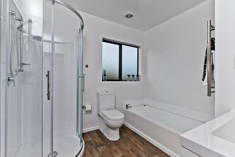 1/5 Kilham Avenue Northcote_8