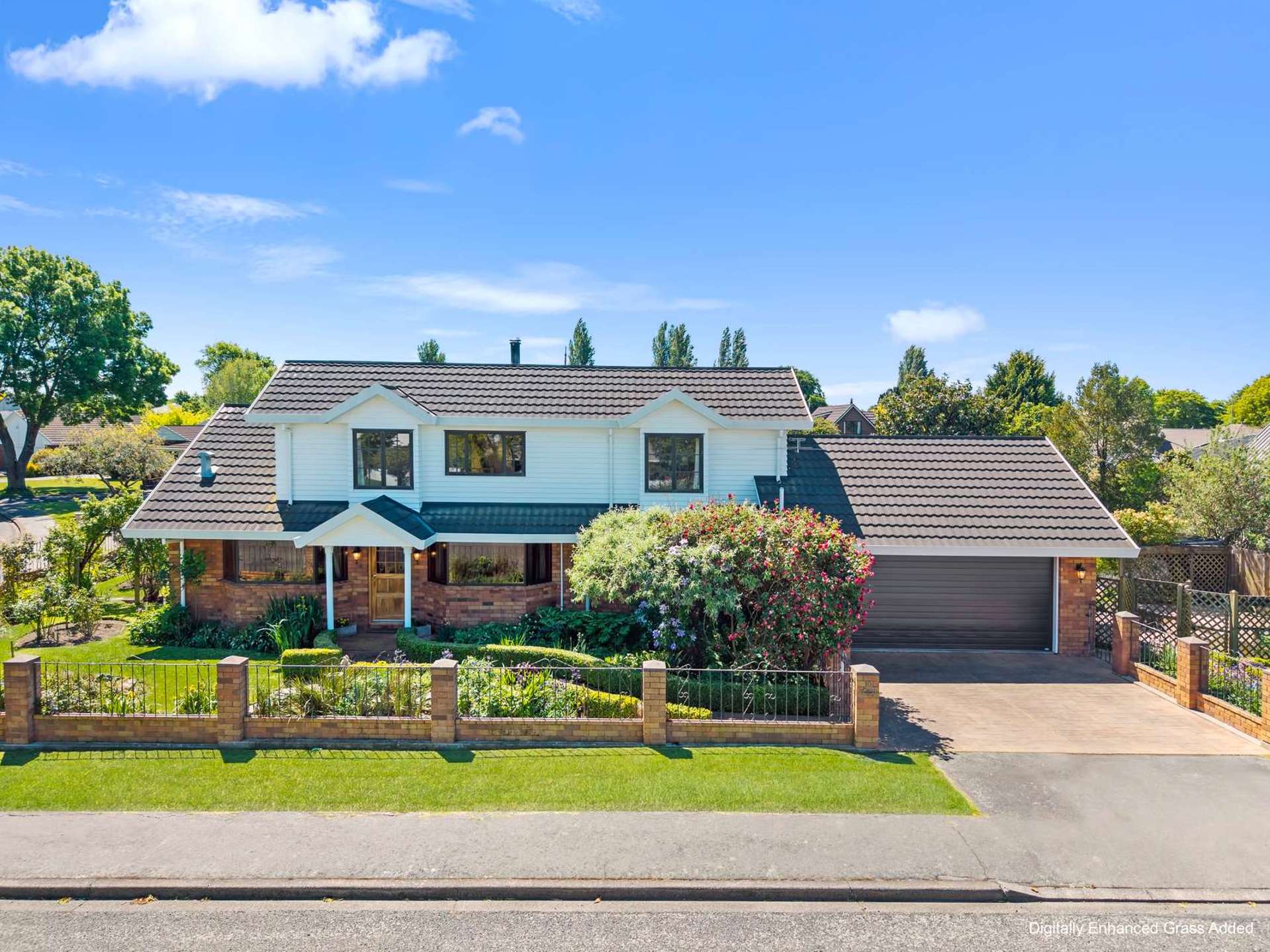 10 Regency Crescent Redwood_0