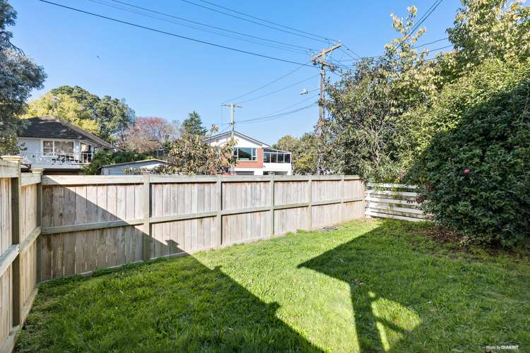 1/5 Troy Place Glendowie_12