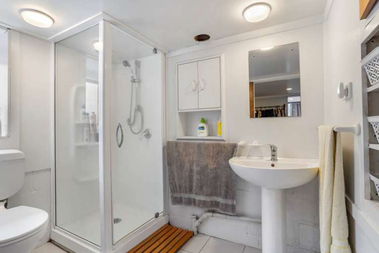 9 Malibu Grove Bayview_17