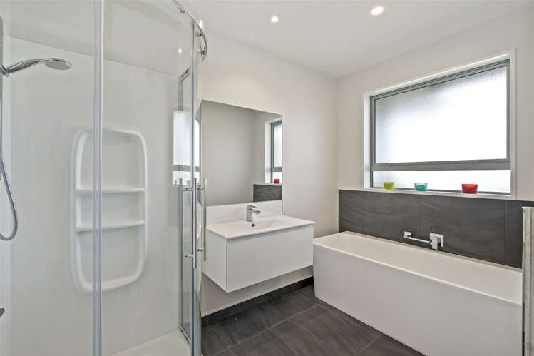 2 Inaka Street Lincoln_14