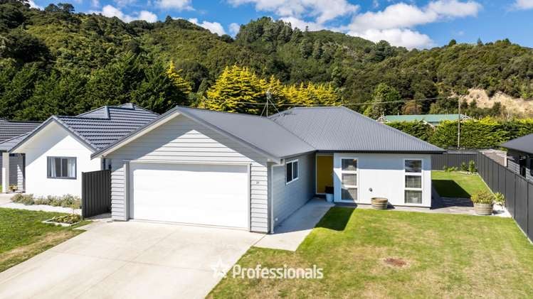 21 Salisbury Crescent_0