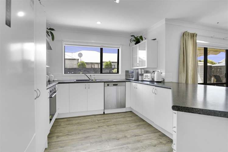 516 Bower Avenue Parklands_8