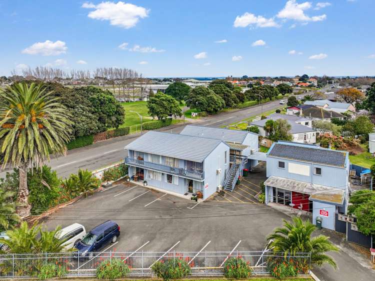 1 Hurworth Place College Estate_32