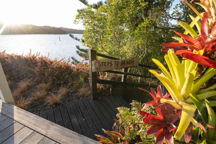 49 Okiato Road Russell Surrounds_11