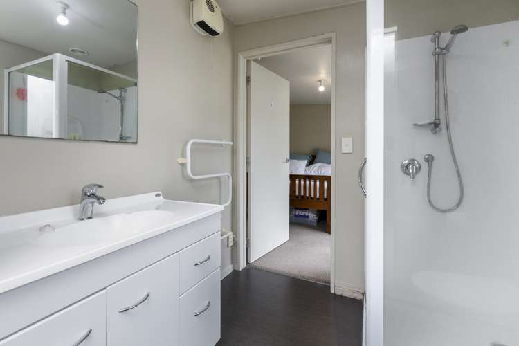 25 Ethel Benjamin Place North Dunedin_6