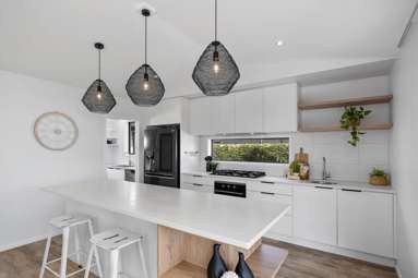 18 Hass Drive_2