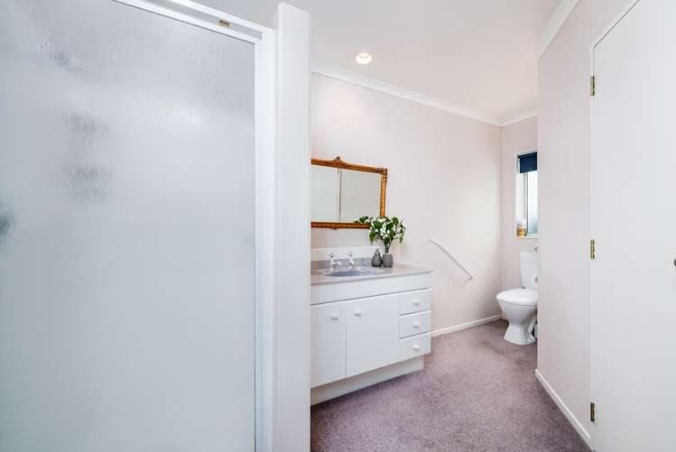 1/74 Cook Street Howick_16