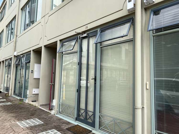 16/88 Cook Street Auckland Central_7