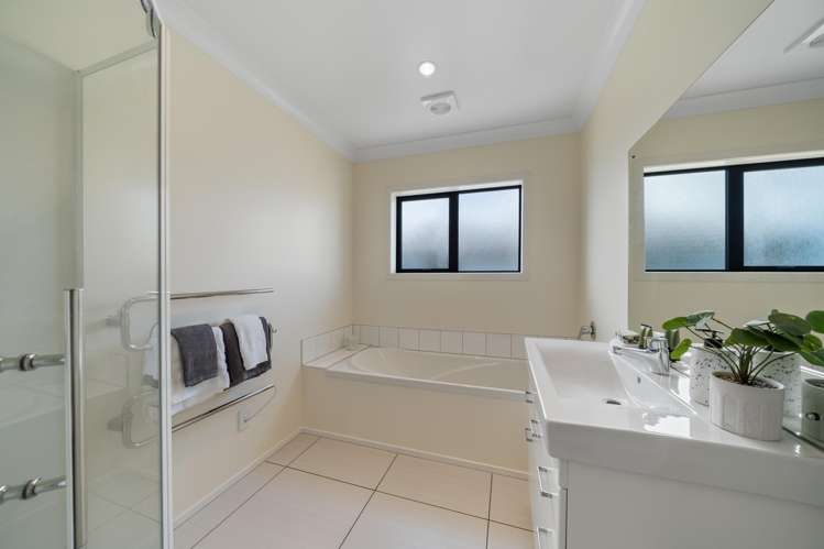 12 St Vincent Terrace Grenada Village_15