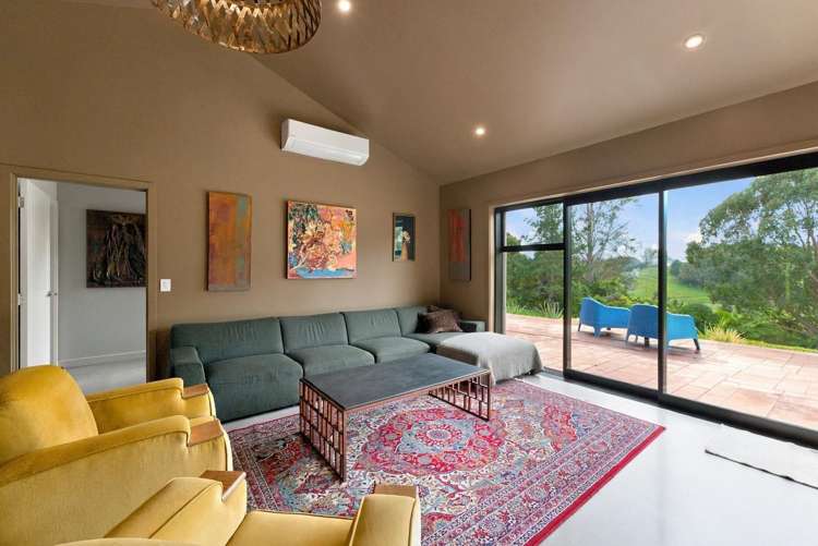 296A Surrey Hill Road Oakura_8