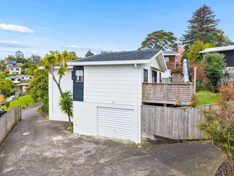 1/19 Greenvalley Rise Glenfield_10
