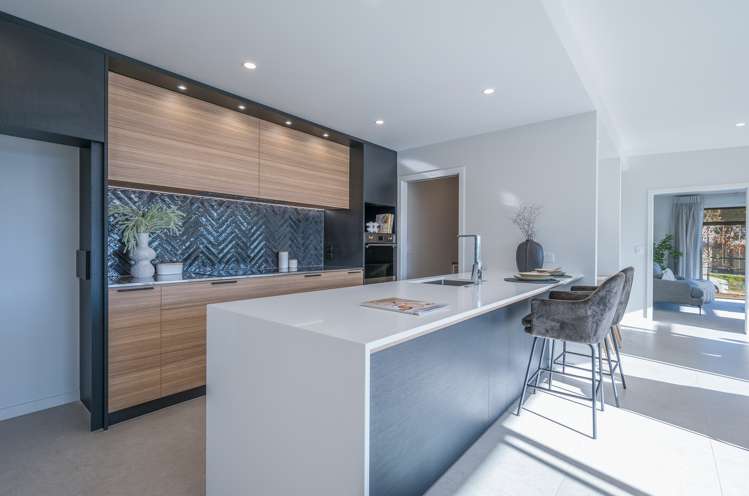 89 Sunningdale Drive Stoke_3