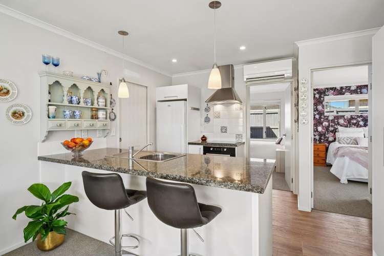 2 Jackmin Lane Burwood_6