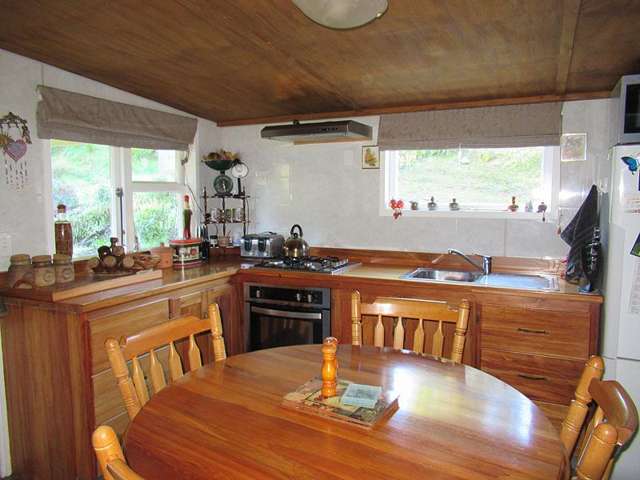 747 Tora Road Tora_3