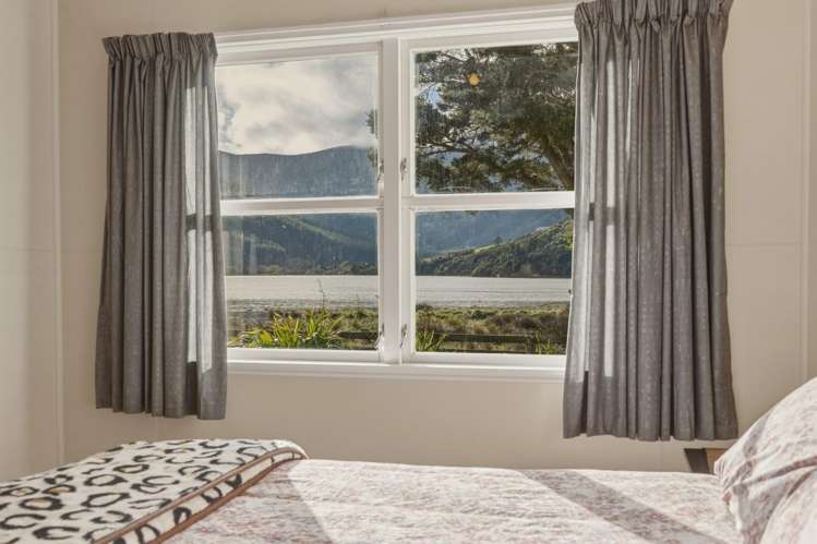 793 Manaroa Road Marlborough Sounds_17