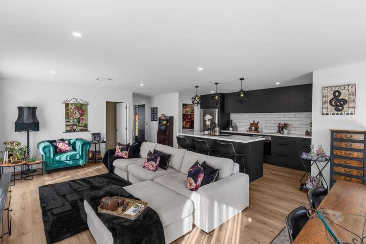 8 Biggles Place Lincoln_11