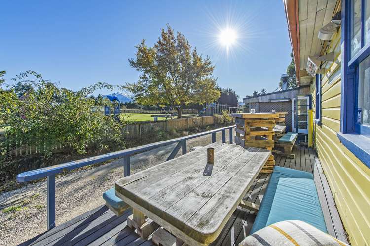 5672 West Coast Road Springfield_5