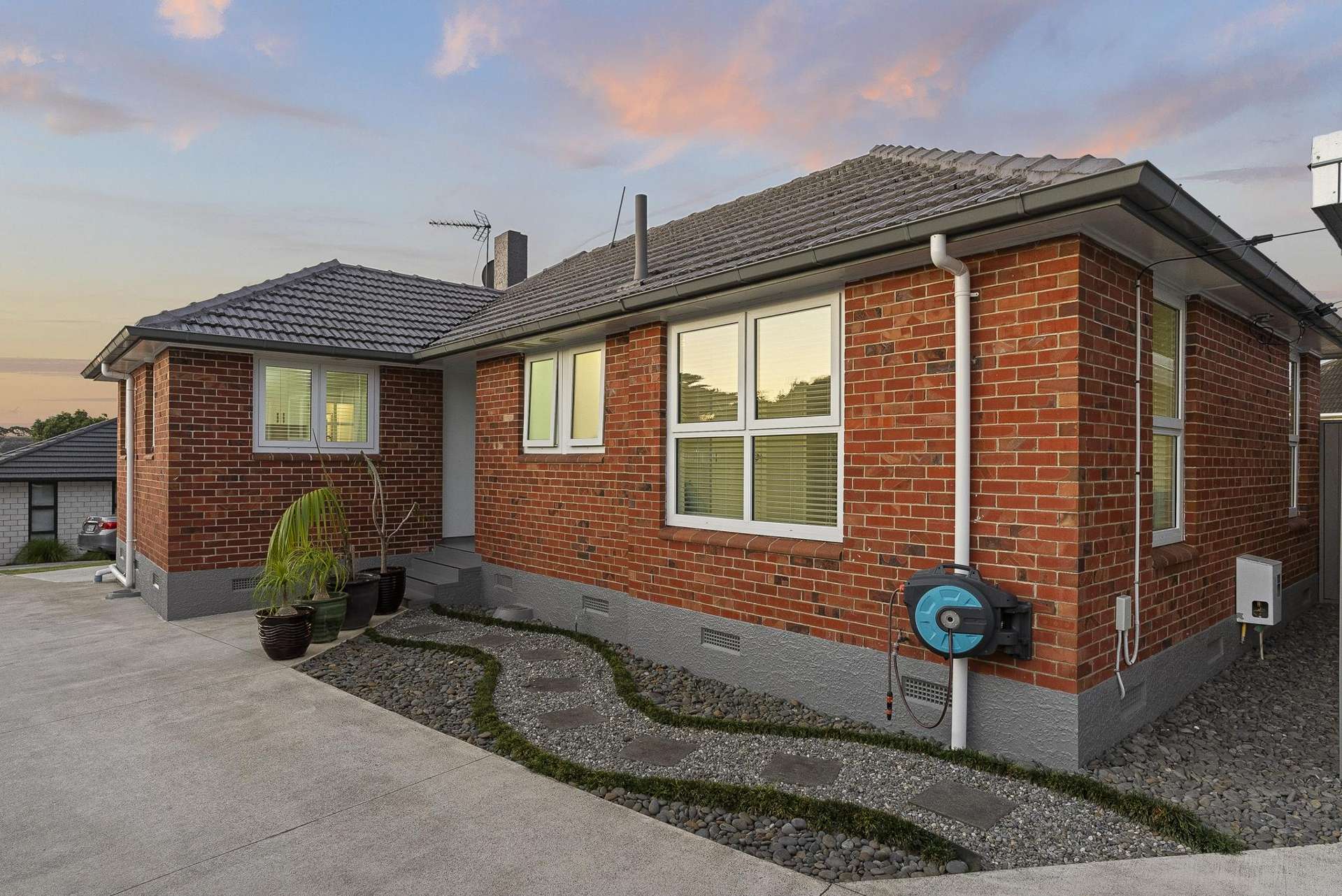 1 Kingsford Place Otara_0