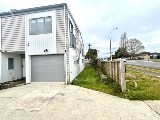 99A Mahia Road Wattle Downs_4