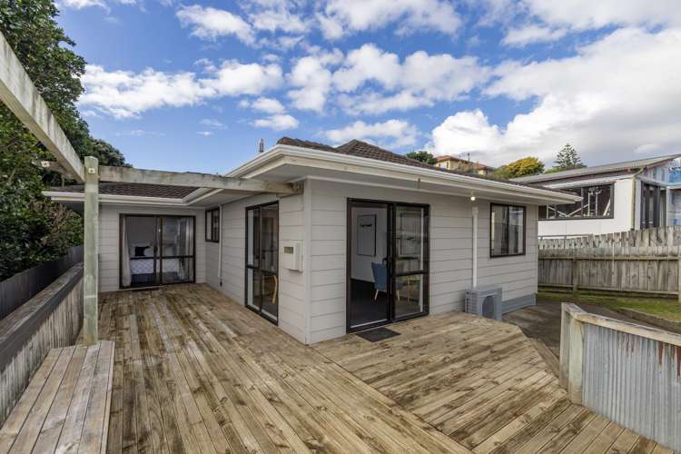 5B Paneta Street Paekakariki_29