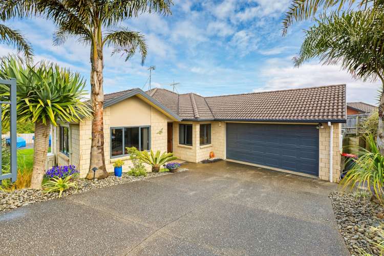 13 Woodcroft Way Pukekohe_0