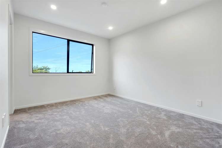 6 & 8 Timo Way Flat Bush_14