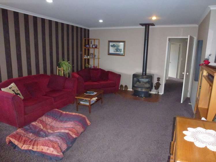 3 Larch Crescent Alexandra_7