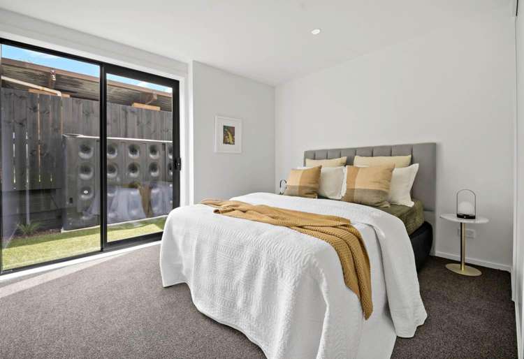 5D Riverview Road 10060_10