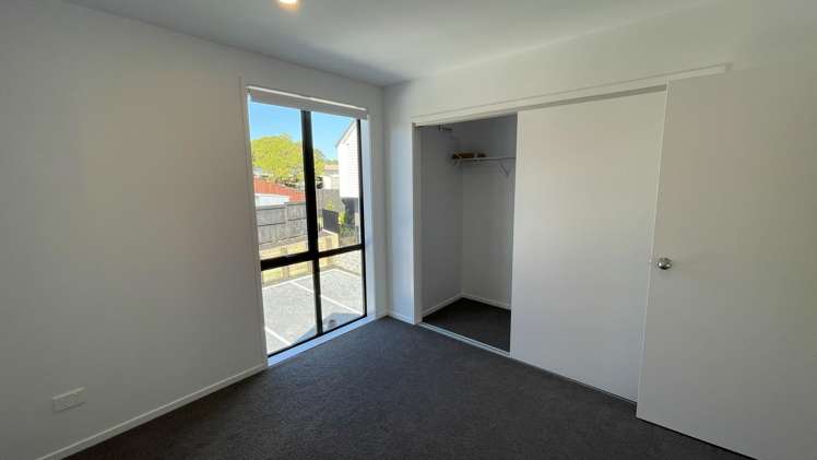 5/3 Fairdale Place Birkdale_4