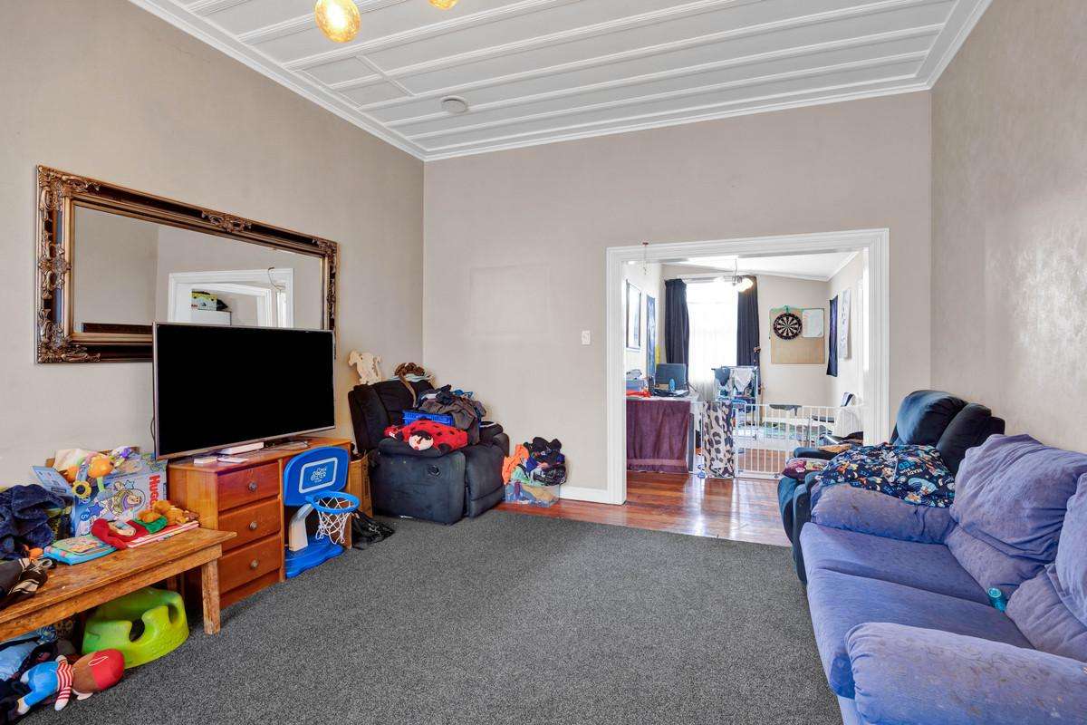 221A South Road_2