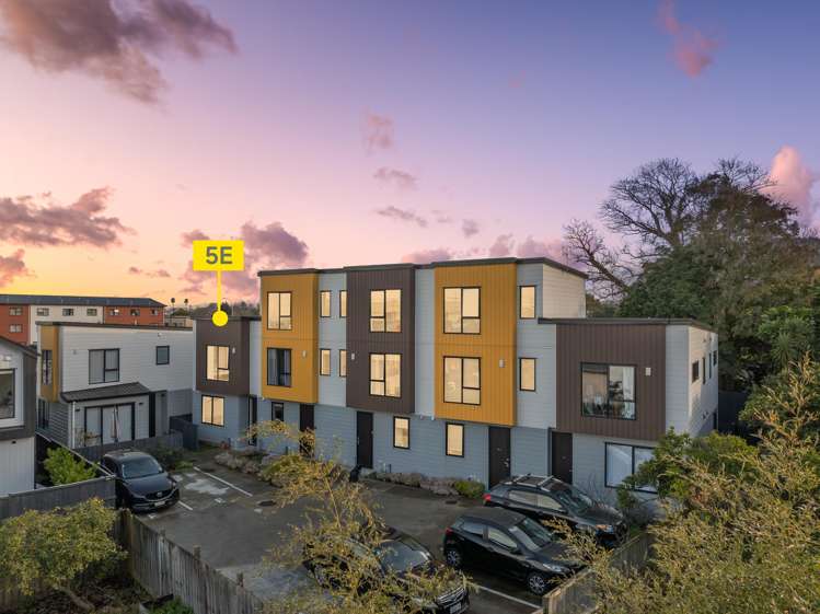 5E Beach Road Te Atatu Peninsula_15