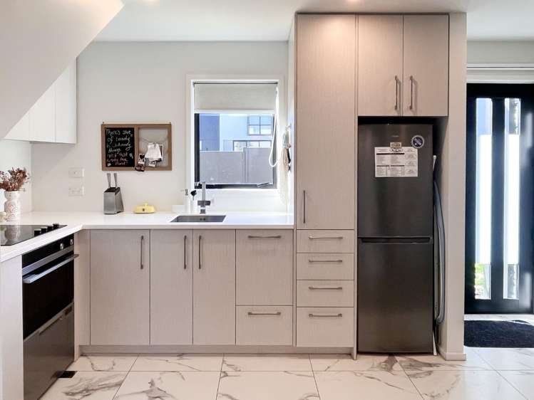 2/41 Gracefield Avenue Christchurch Central_1