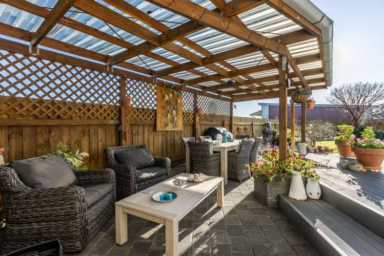 233 Kennedy Road Onekawa_11