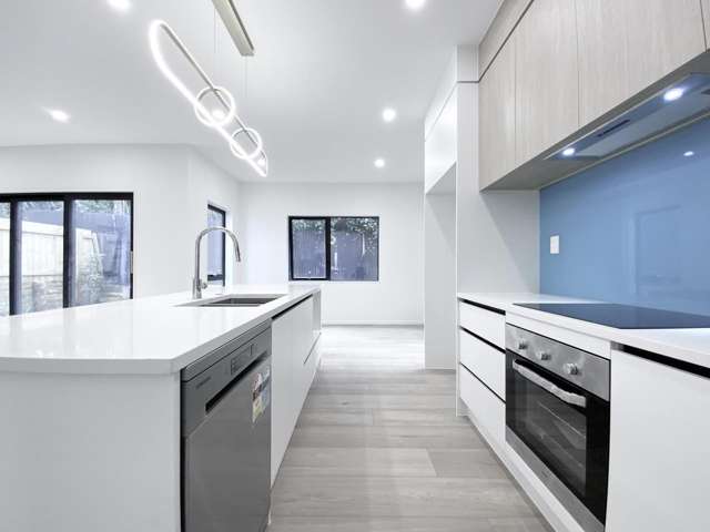 113A Luke Street East 10057_3