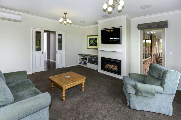 17 Mchugh Crescent Darfield_4