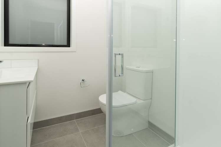 13/1 Fruitvale Road New Lynn_10