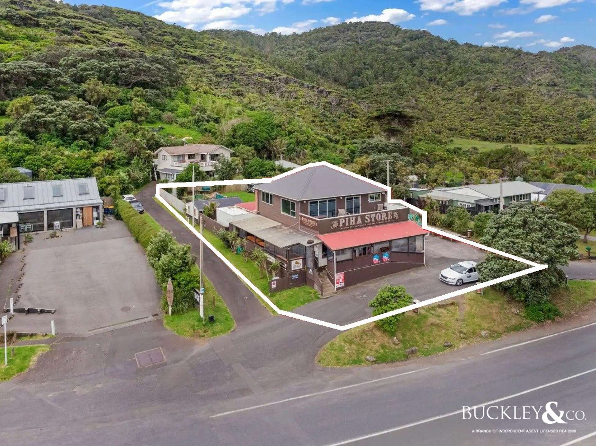 26 Seaview Road Piha_0