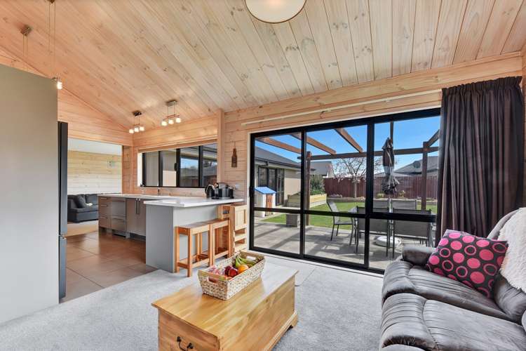 9 Algarve Close Blenheim Central_7