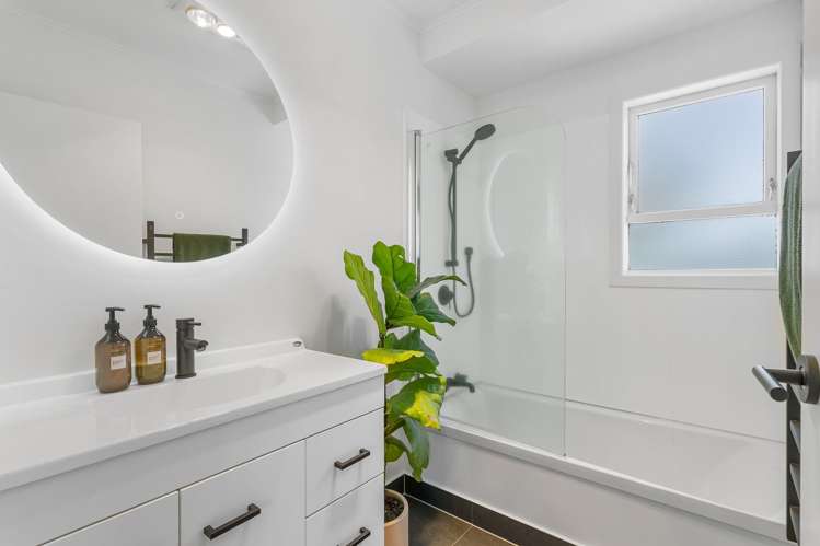 40 Fairclough Road Beach Haven_27