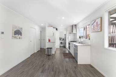 1/32 Boundary Road_4