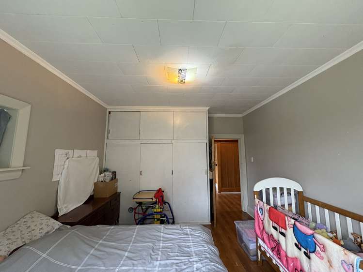 9 Gibson Drive Hornby_15